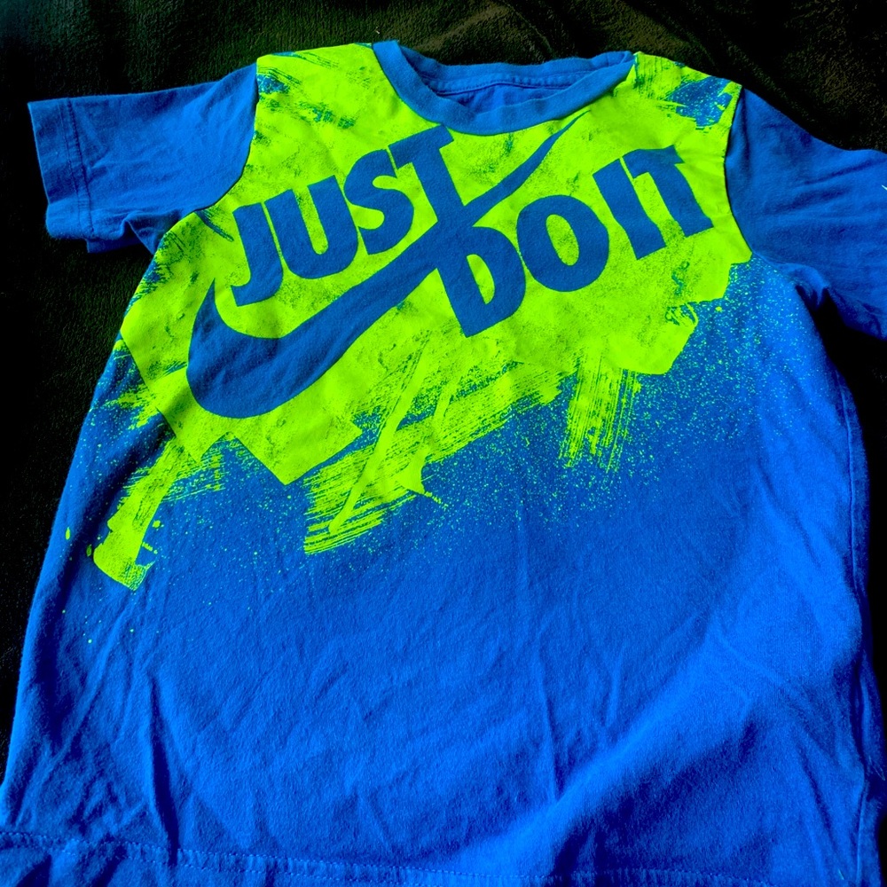 Nike shirt